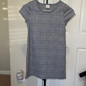 Girls Plaid Dress, Girls Size Medium (7-8)